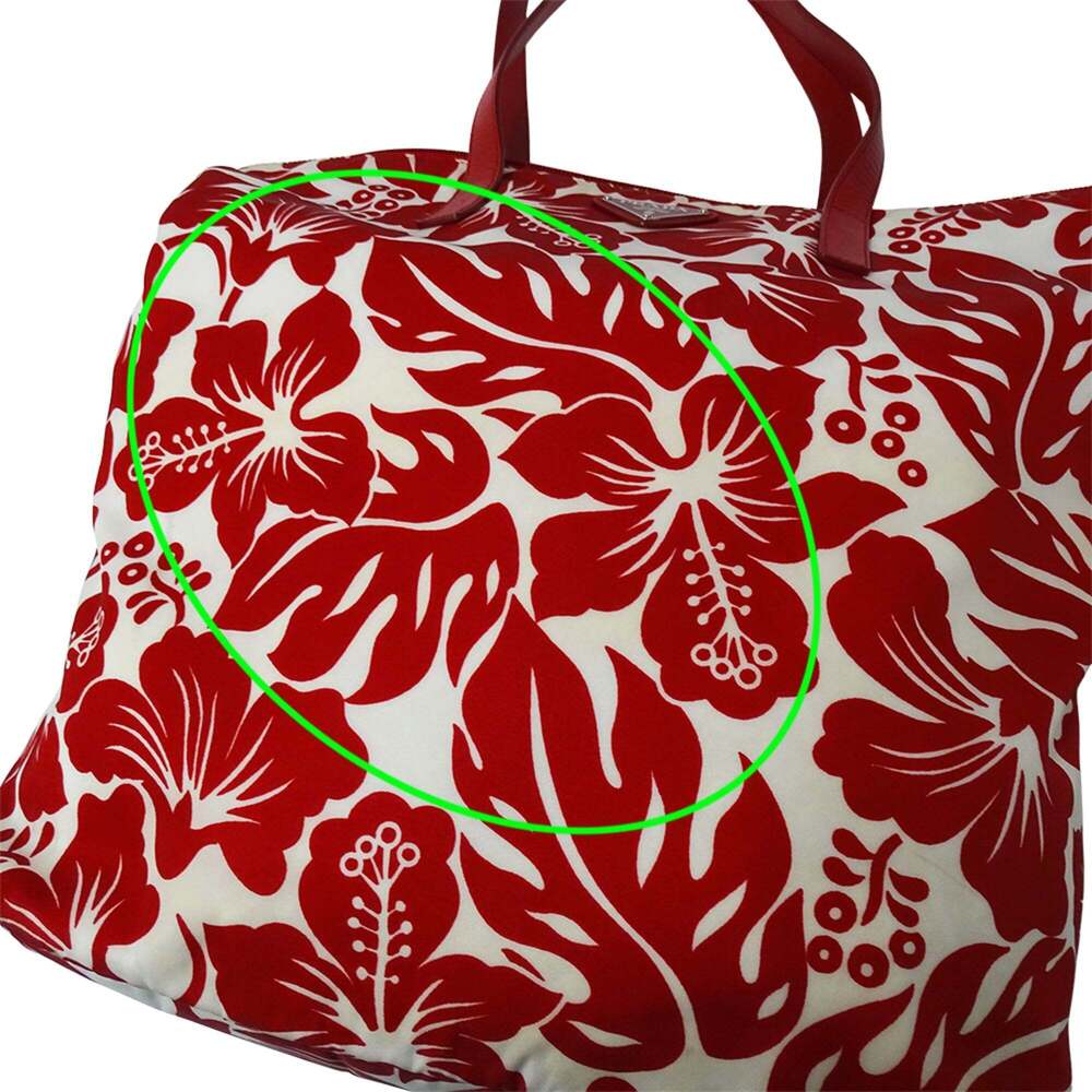 PRADA Red Shoulder Bag - Picture 8 of 15